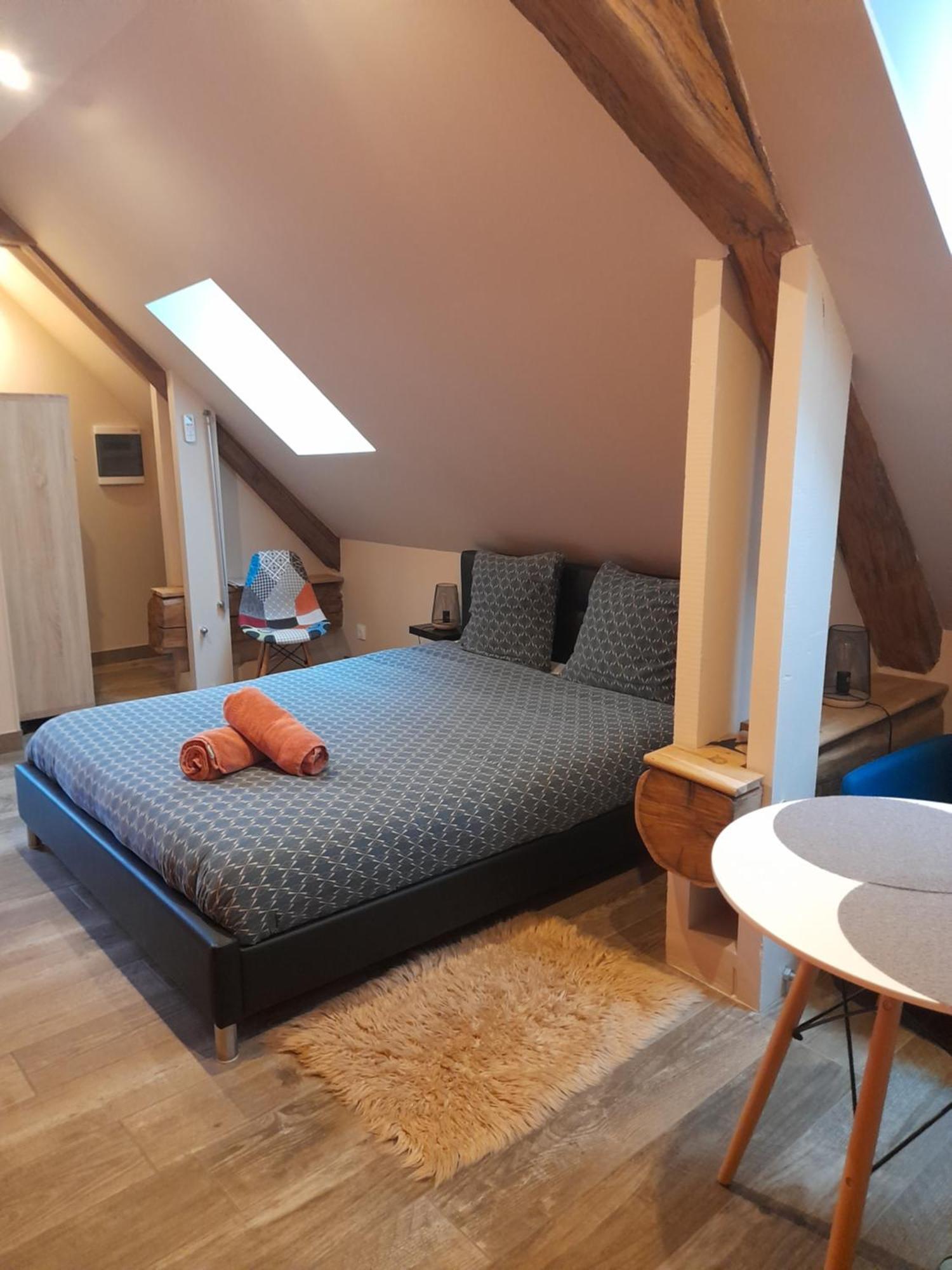 Chambre D'Hotes Sophora - Les Cles Des Lys Bed and Breakfast Moret-sur-Loing Eksteriør billede